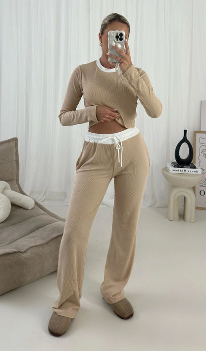 Long Sleeved Contrast Two piece Lounge Set