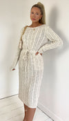 Long Sleeved Tied Pocket Knitted Midi Dress - Dressmedolly