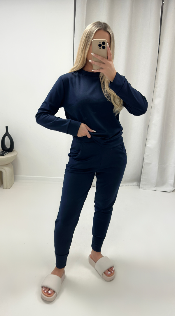 Long Sleeved Plain Loungesuit - Dressmedolly