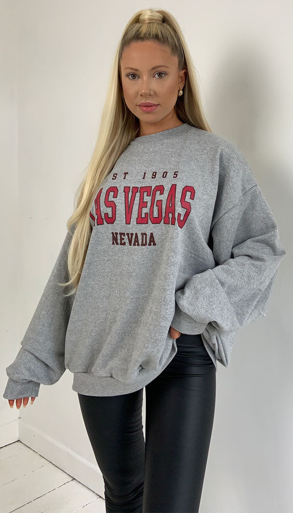 Overized  EST 1905 LAS VEGAS Sweater - Dressmedolly