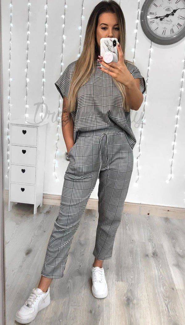 Check Boxy Lounge Wear Tracksuit - Dressmedolly